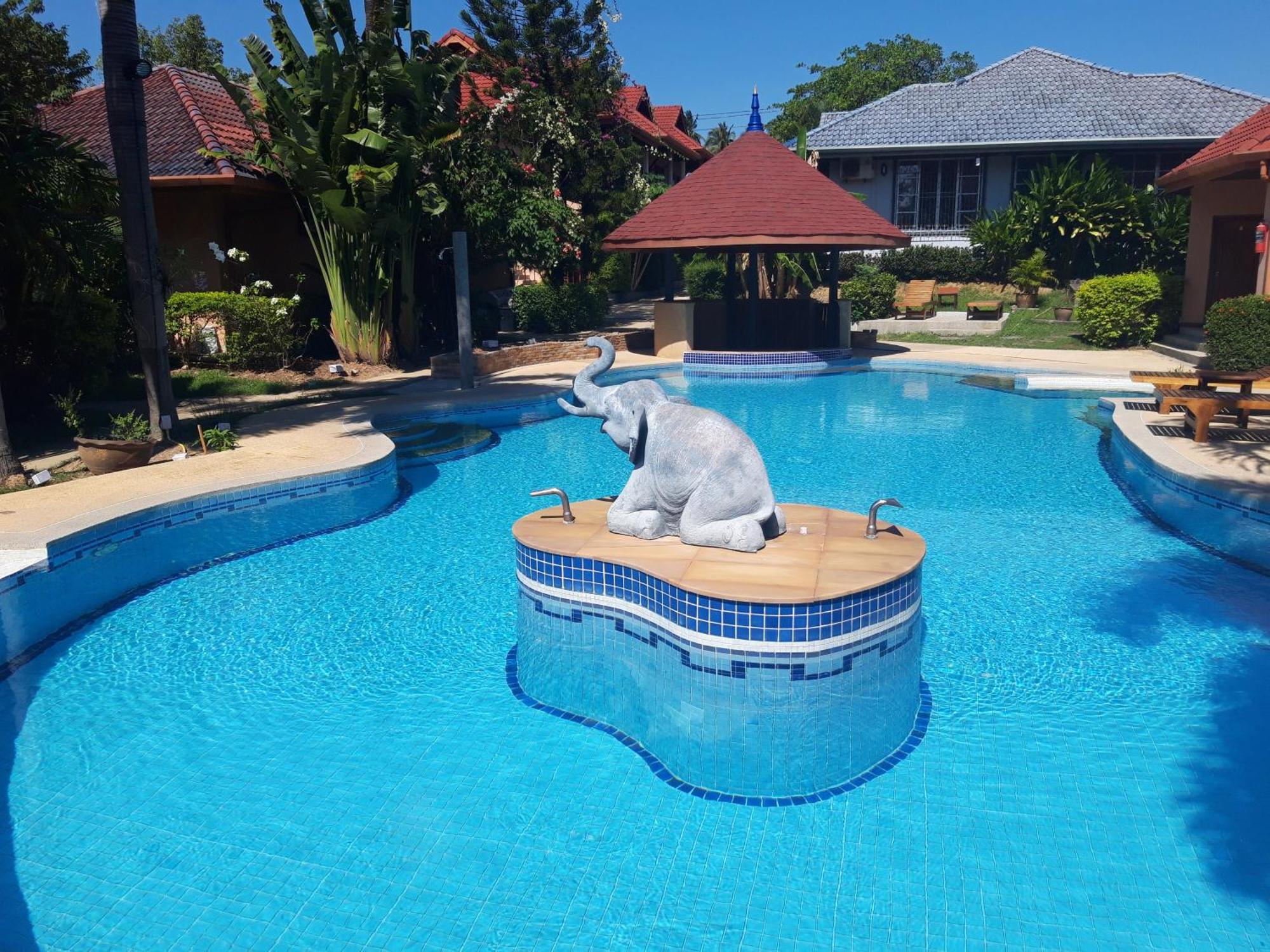 The Pace Phuket Boutique Resort Rawai 외부 사진